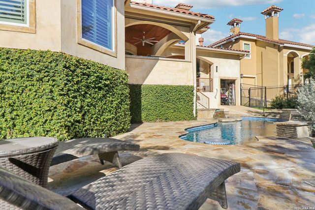 124 Stone Hill, San Antonio, TX 78258