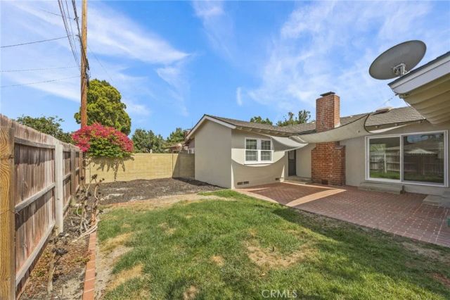 2445 W Marian, Anaheim, CA 92804