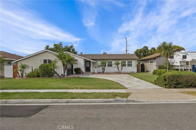 2445 W Marian, Anaheim, CA 92804