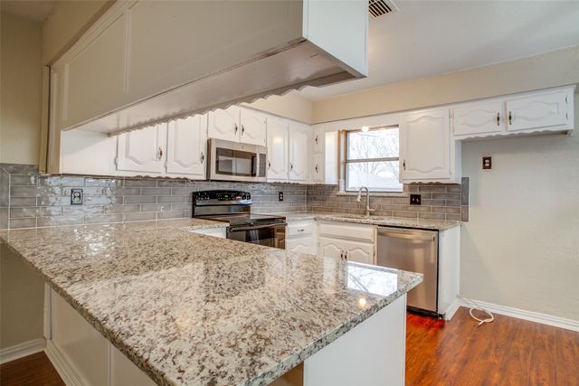 101 Teakwood Drive, Princeton, TX 75407