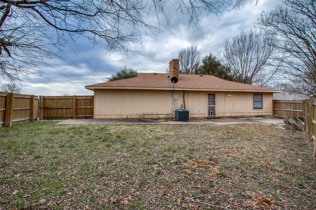101 Teakwood Drive, Princeton, TX 75407