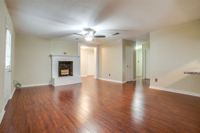 101 Teakwood Drive, Princeton, TX 75407