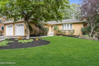 165 Lenape Trail, Lakewood, NJ 08701