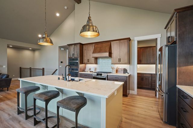 14303 E 39th Ln, Veradale, WA 99037