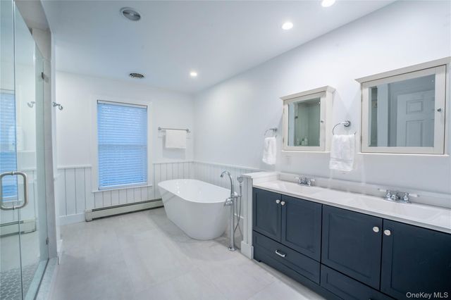 18 Mountain Laurel Lane, Southampton, NY 11968
