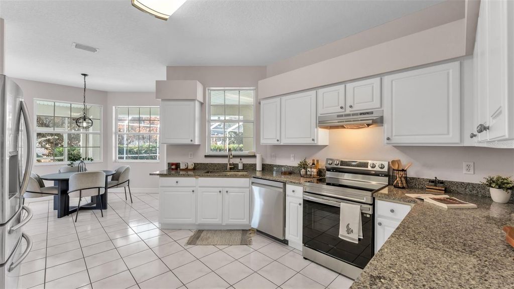 Image 12 of property listing at 2246 COLONY CLUB DRIVE, Lakeland, FL 33813