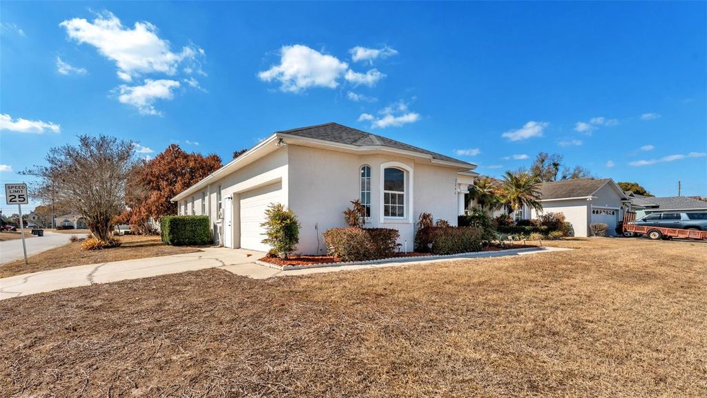 Image 57 of property listing at 2246 COLONY CLUB DRIVE, Lakeland, FL 33813