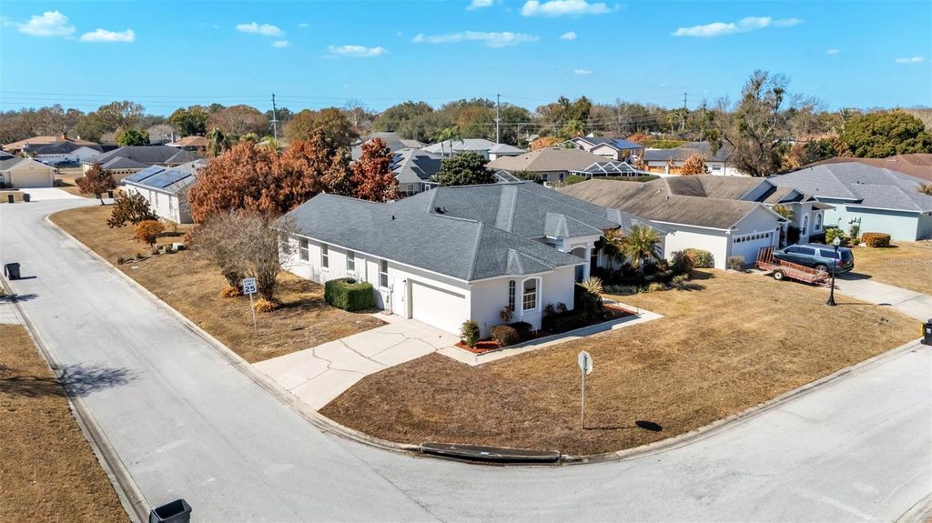 Image 58 of property listing at 2246 COLONY CLUB DRIVE, Lakeland, FL 33813