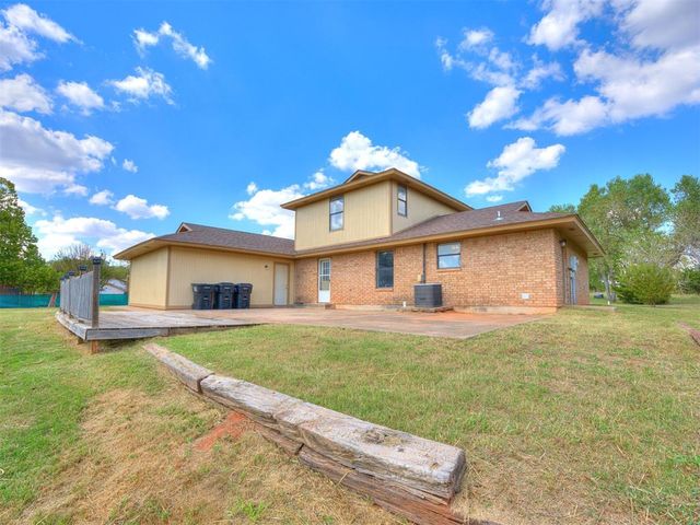 2325 County Road 1268 Road, Blanchard, OK 73010