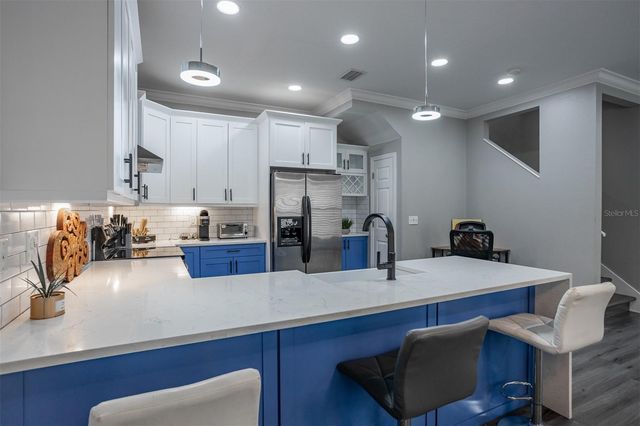 111 S MELVILLE AVENUE, Tampa, FL 33606