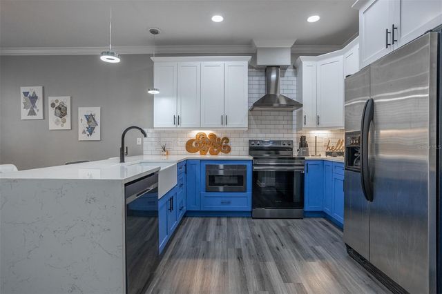 111 S MELVILLE AVENUE, Tampa, FL 33606