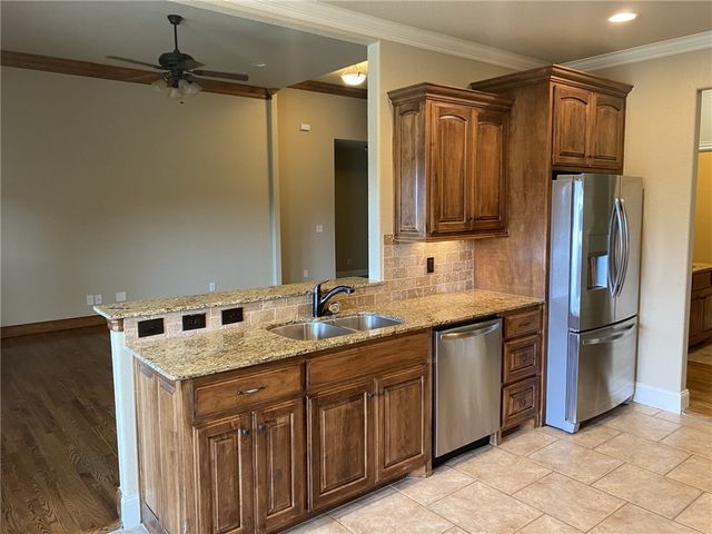 6202 W Sage Drive, Rogers, AR 72758
