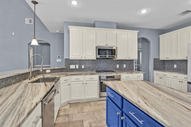 31710 Sydney Creek Drive, Hockley, TX 77447
