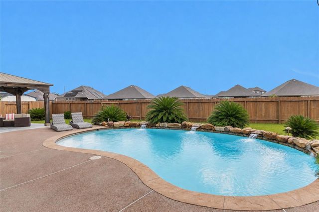 31710 Sydney Creek Drive, Hockley, TX 77447