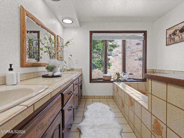 20449 Temelec Way, Reno, NV 89521