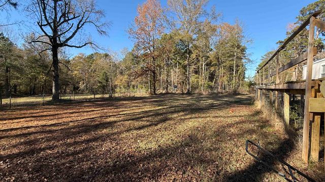 6089 E Juanita Dr, Longview, TX 75605