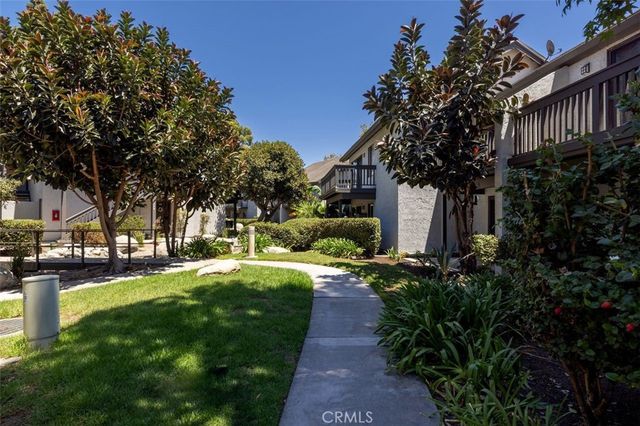 306 Orange Blossom, Irvine, CA 92618