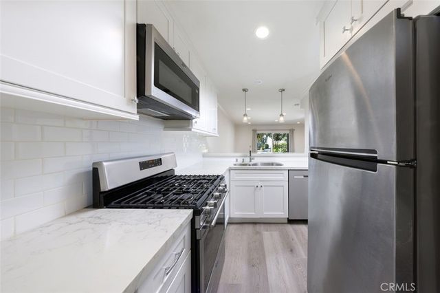 306 Orange Blossom, Irvine, CA 92618