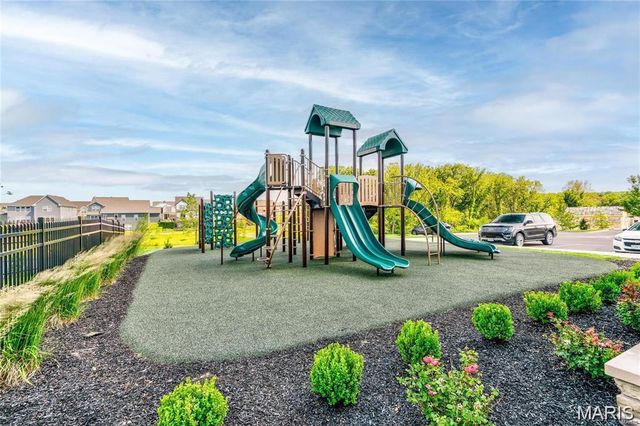 98 Mora Boulevard 440-504, O'fallon, MO 63368