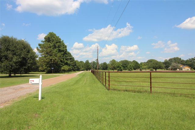 446 Vz County Road 4108, Canton, TX 75103