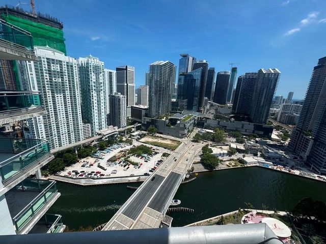350 S Miami Avenue 3304, Miami, FL 33130