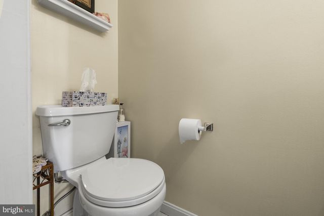 1851 MICHELLE DR, York, PA 17408