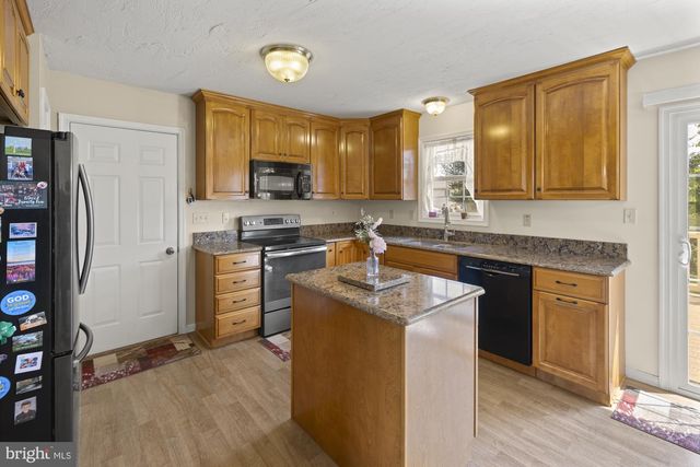 1851 MICHELLE DR, York, PA 17408