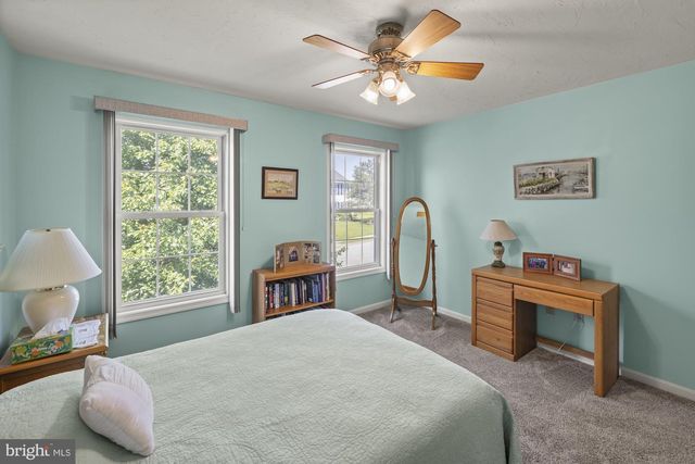 1851 MICHELLE DR, York, PA 17408
