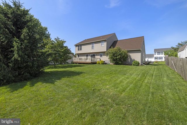 1851 MICHELLE DR, York, PA 17408
