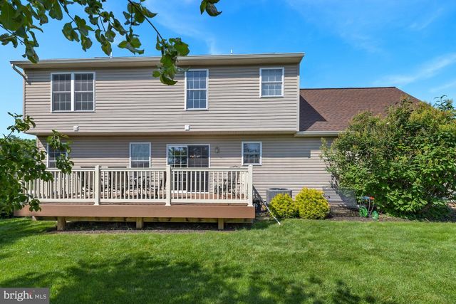1851 MICHELLE DR, York, PA 17408