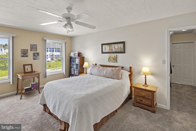 1851 MICHELLE DR, York, PA 17408