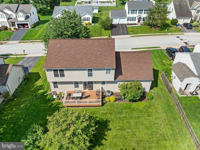 1851 MICHELLE DR, York, PA 17408