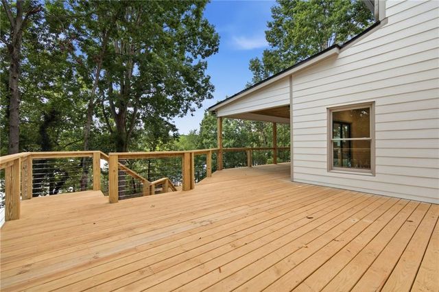 2585 Bridgewater Circle, Gainesville, GA 30506