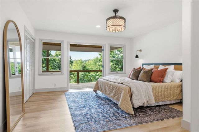 2585 Bridgewater Circle, Gainesville, GA 30506