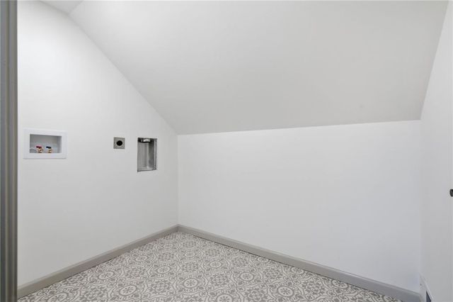 2585 Bridgewater Circle, Gainesville, GA 30506