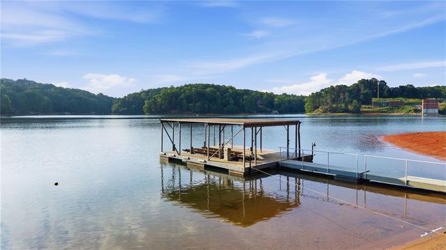2585 Bridgewater Circle, Gainesville, GA 30506