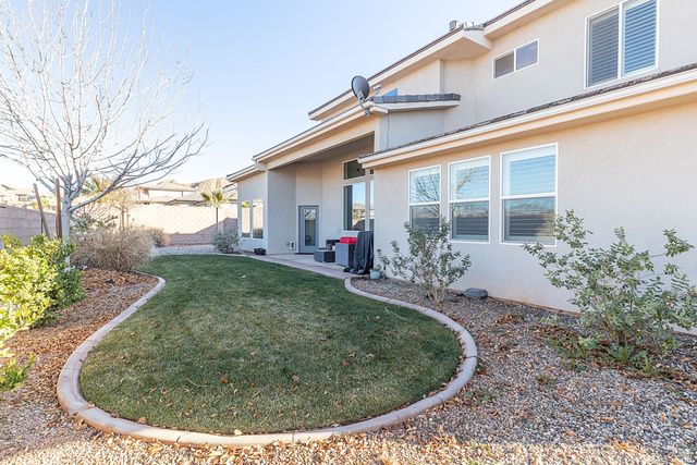 1345 E BLACK BRUSH DR, Washington, UT 84780