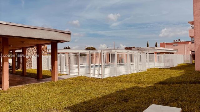 19771 SW 114th Avenue 126, Miami, FL 33157