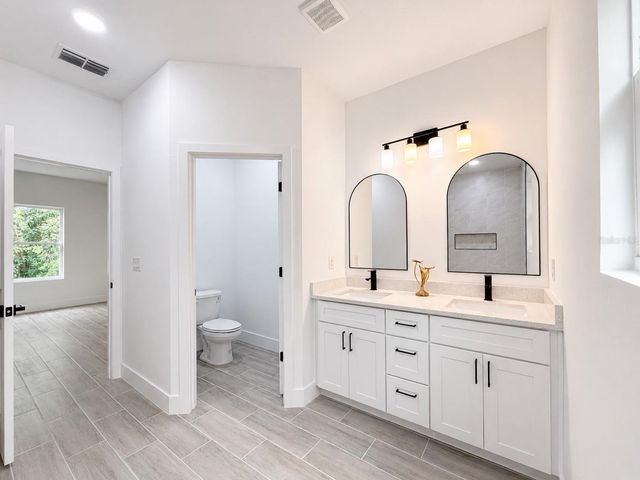 881 W WISCONSIN AVENUE, Orange City, FL 32763