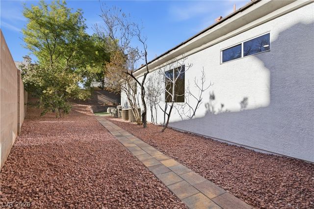 9840 Royal Lamb Drive, Las Vegas, NV 89145