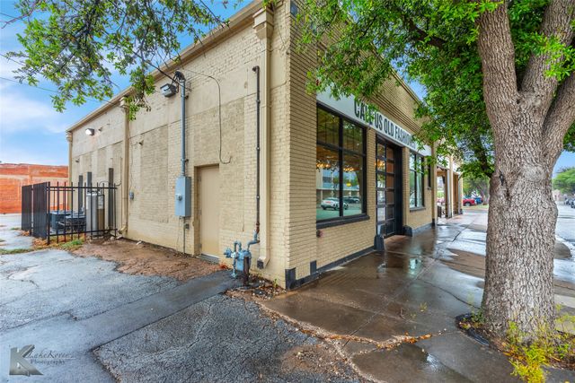 382 Chestnut Street, Abilene, TX 79602