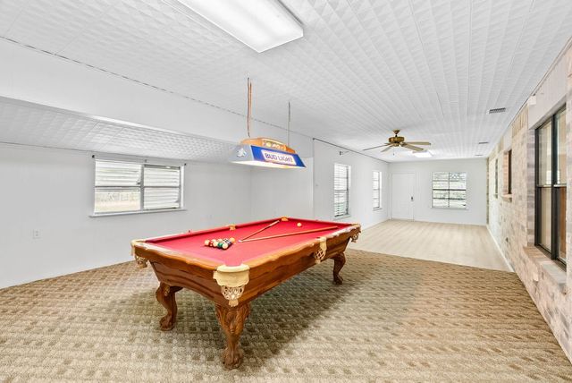 2201 Woodcrest Dr, Corpus Christi, TX 78418