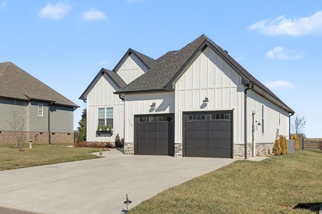 172 Lookout Dr, Winchester, TN 37398