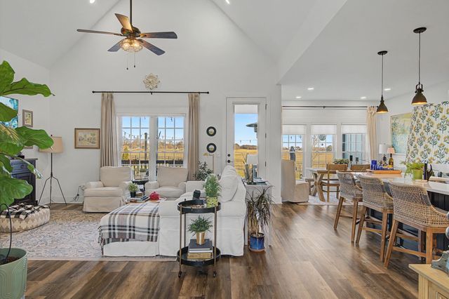 172 Lookout Dr, Winchester, TN 37398