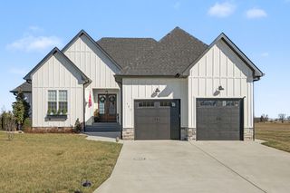 172 Lookout Dr, Winchester, TN 37398