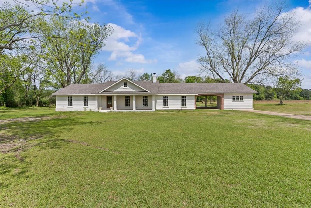 305 County Road 1, Dothan, AL 36303