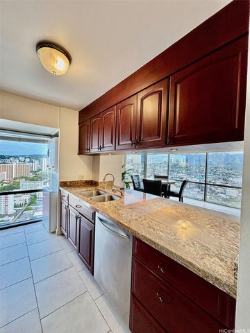 1750 Kalakaua Avenue 2704, Honolulu, HI 96826