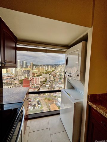 1750 Kalakaua Avenue 2704, Honolulu, HI 96826