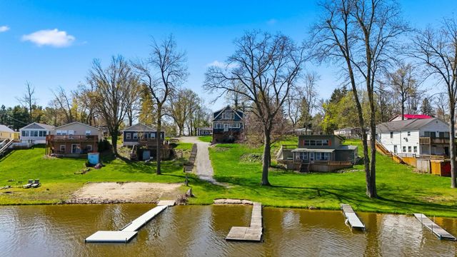 160 Lane 100 Long Lake, Fremont, IN 46737