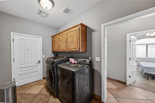 619 Country Club Court, Kingman, AZ 86401